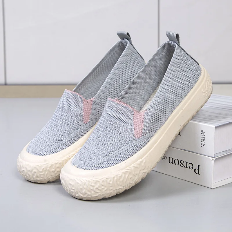 Women's Mesh Shoes Soft Sole Sneakers Round Head Solid Colour Lightweight Non-slip Slip on Loafers Zapatilla Deportiva Mujer