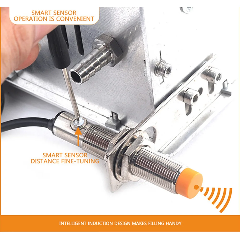 ماكينة تعبئة السوائل الكمية الأوتوماتيكية المقاومة للحرارة ماكينة تعبئة الخمور عالية الدقة