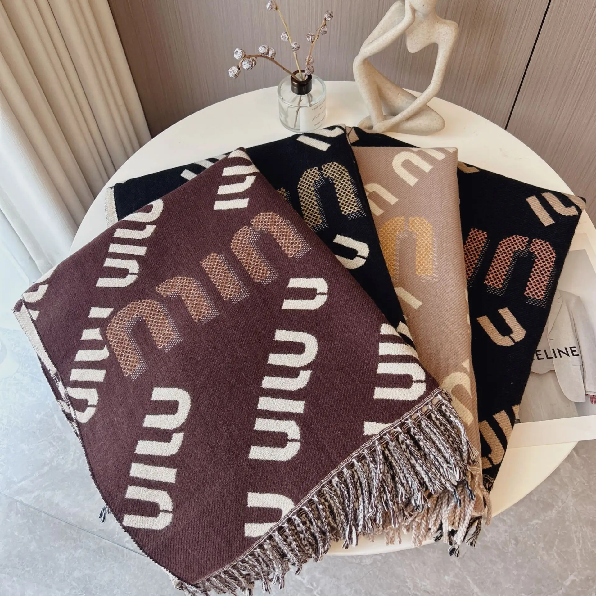 2024 New Scarf Women Winter Color Matching Warm Scarves Imitation Cashmere Letters Double-sided Thickened Air Conditioner Shawl