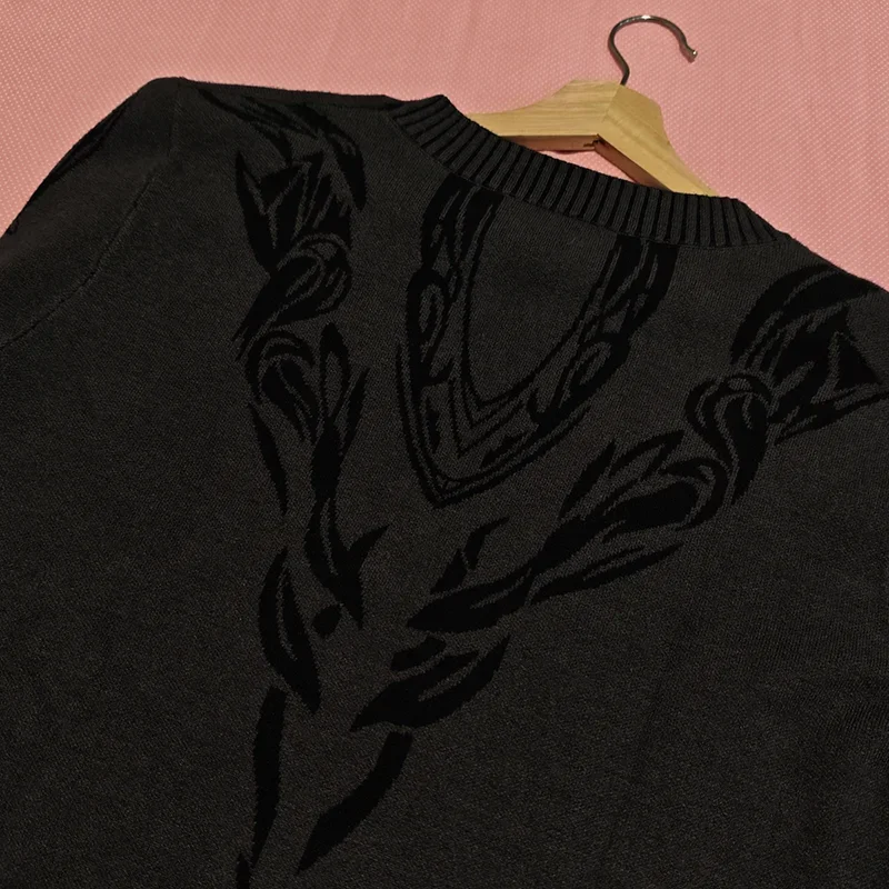 Game Love and Deepspace Sylus Cosplay Adult Men Costume Black Knitted Sweater Brooch Accessory Pullover Halloween Outfits