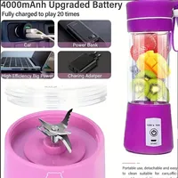 1pc Portable Mini Electric Juicer: USB Charging Fruit Squeezer for Fresh Squeezed Orange Lemon Milkshakes!