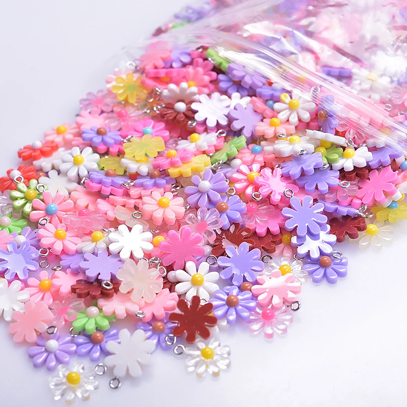 10/30/50pcs/Lot Daisy Charm Flower Pendants For Jewelry Making Supplies DIY Girl Women Accessories Plant Resin Material Findings