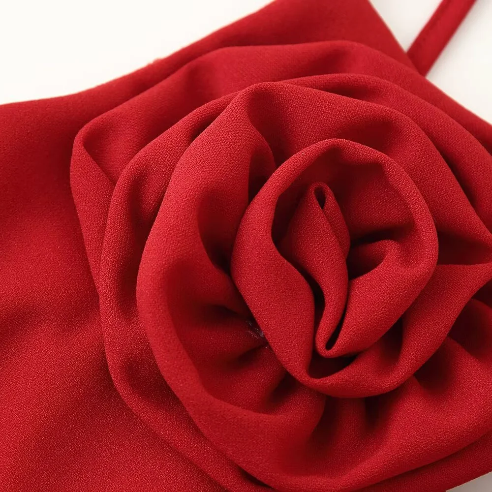 สินค้าใหม่ประจำฤดูร้อน ชุดเดรสผู้หญิงทรงเข้ารูป เซ็กซี่ โชว์หลัง สายเดี่ยว ตกแต่งดอกไม้สามมิติ