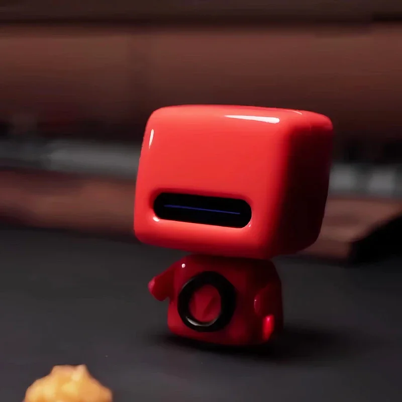 

Компактный и стильный настольный динамик — хай-тек-гаджет для мужского дня рождения, Рождества и Дня святого Валентина.