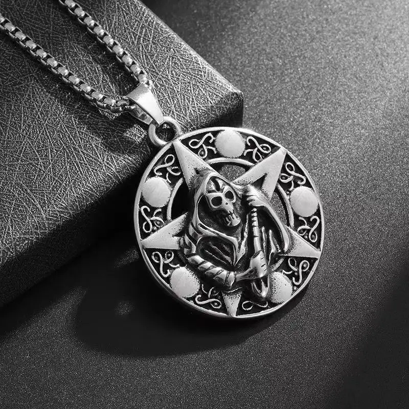 Classic Retro Hell Holy Death Sickle Round Medal Pendant Stainless Steel Necklace for Men Gothic Punk Personalized Jewelry Gifts