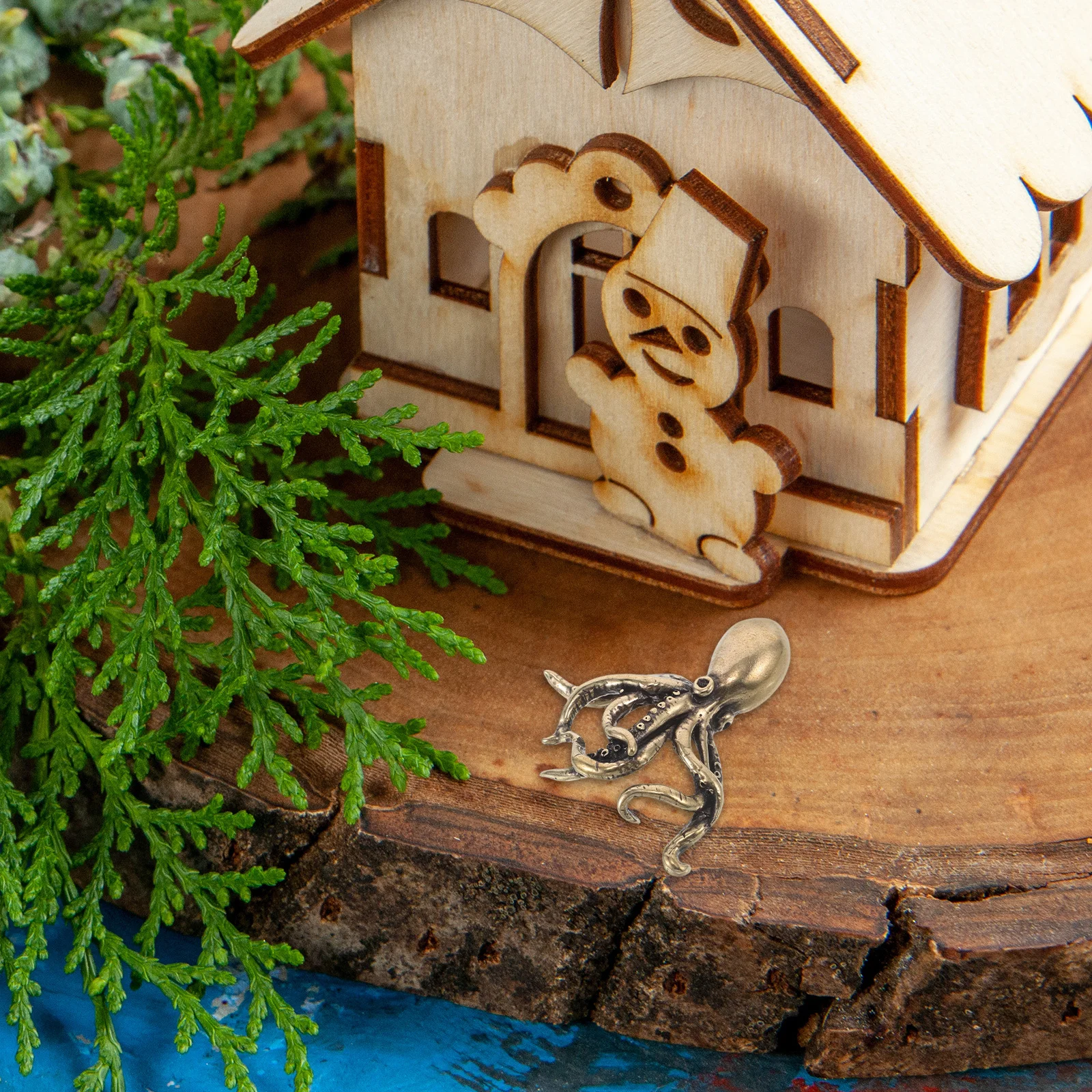 

Vintage Brass Octopus Statue Marine Animal Sculpture Retro Office Desk Decor Chinese Tea Pet Gift Octopus Ornament