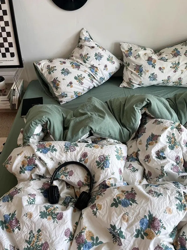 

Korean Style Ins Retro Fresh Floral Washed Cotton Bed Four Piece Duvet Set, Student Dormitory Bed Sheet Three Piece Set