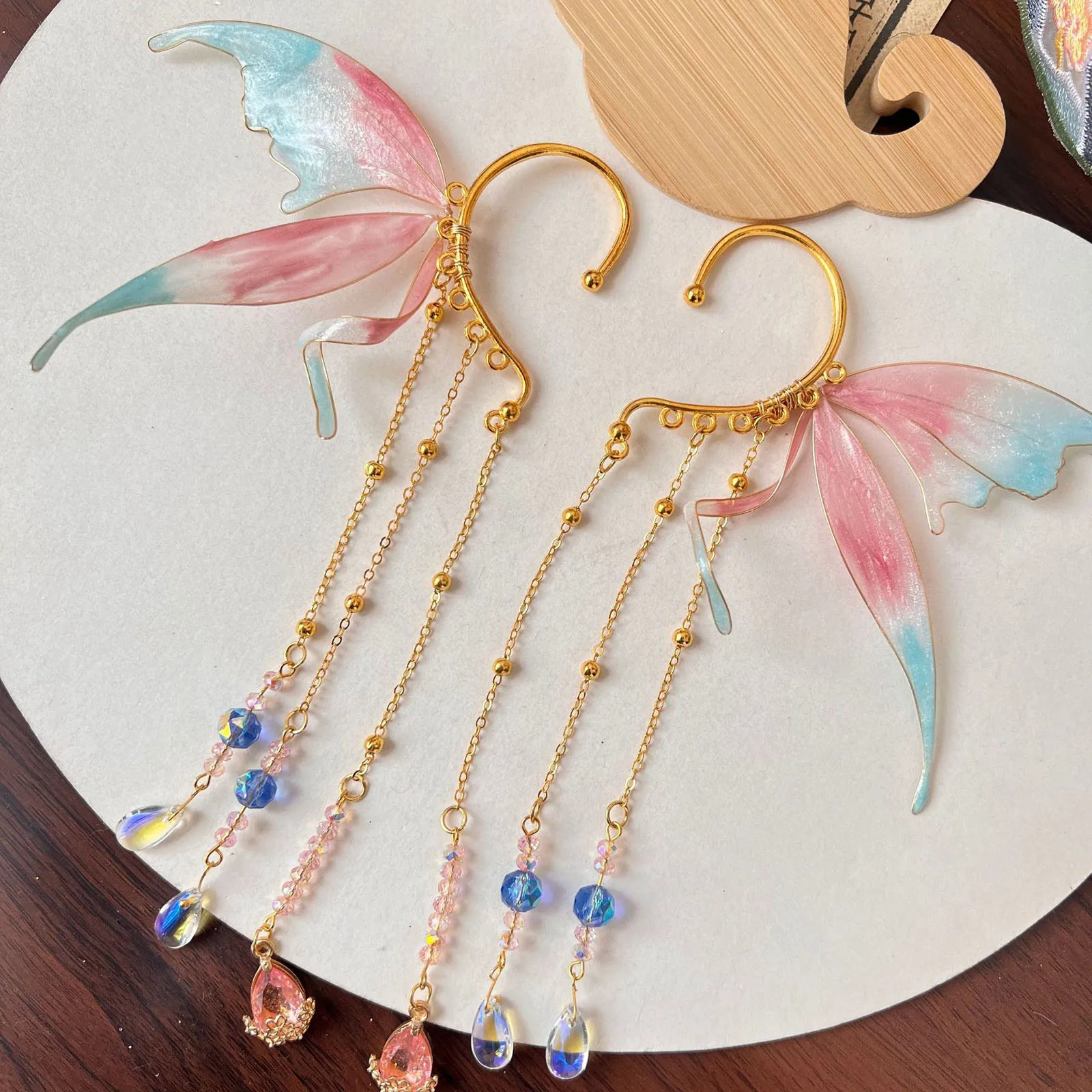 Combhasaki Halloween Ear Cuffs Creative Fish Tail Girl Tassel Design Clip On Earrings for Cosplay Party Costume Props