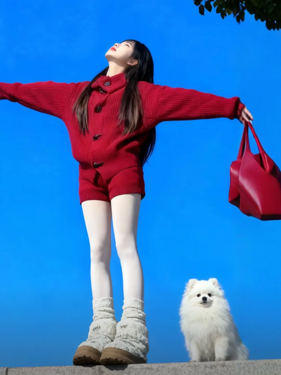 

Весенний повседневный вязаный комплект из двух предметов: красный топ и короткие брюки, винтажный стиль, удобный, из смесового хлопка, с длинными рукавами