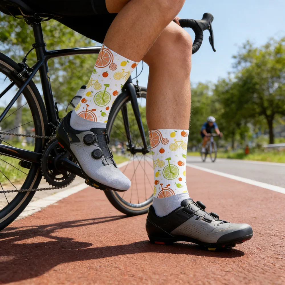 

Unisex Summer Aero Bike Team Cycling Socks with Silica Gel Non-Slip Breathable pro Racing Sports Socks for Men And Women