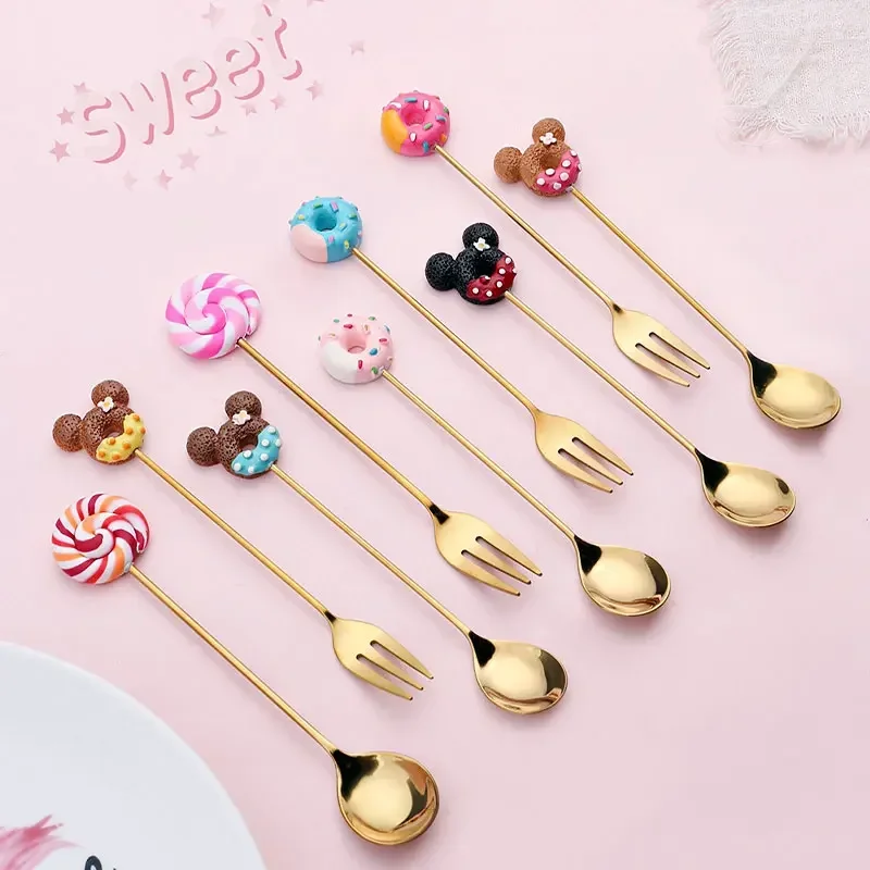 Cuchara pequeña de dibujos animados para mujer y niño, tenedor de postre de acero inoxidable, piruleta arcoíris, rosquilla, Macaron, regalo de Año