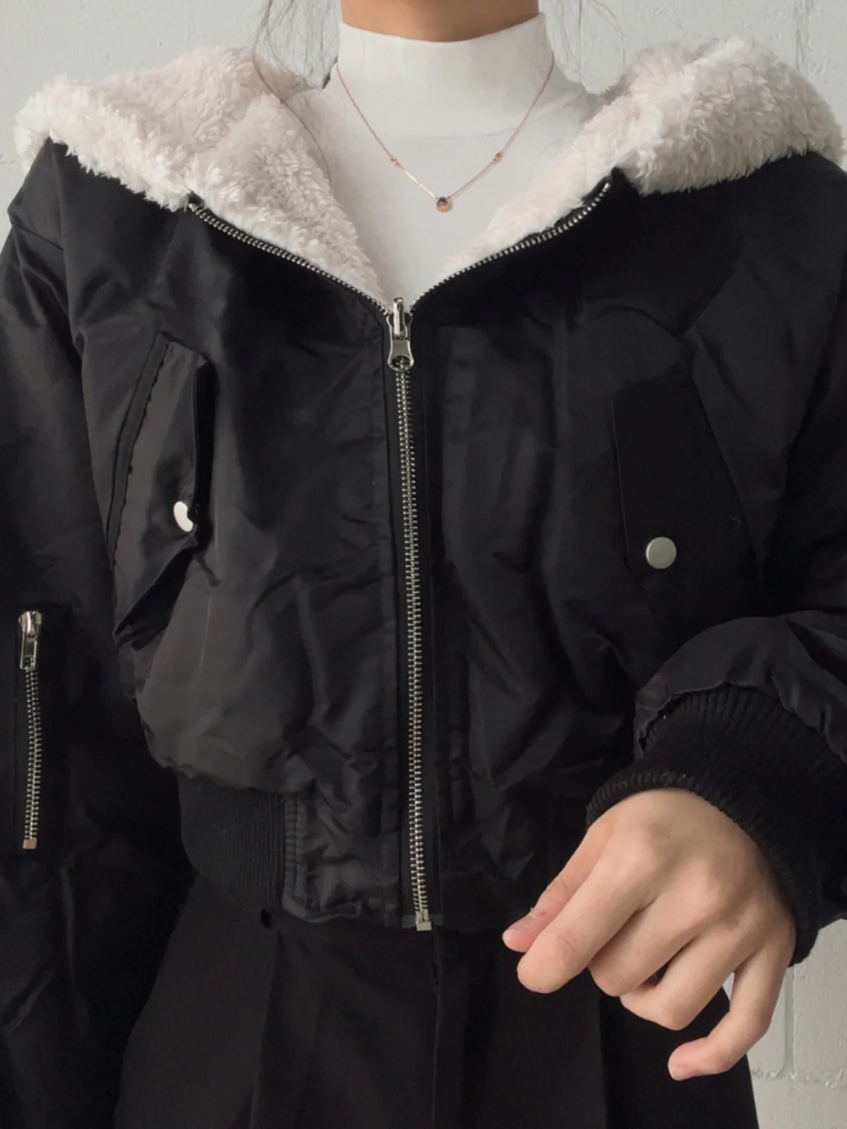 سترة قطنية قصيرة سميكة ودافئة للشتاء مع فرو الحملان، سحاب وغطاء للرأس، يمكن ارتداؤها على الوجهين، معطف قطني للنساء بأسلوب كور... #4