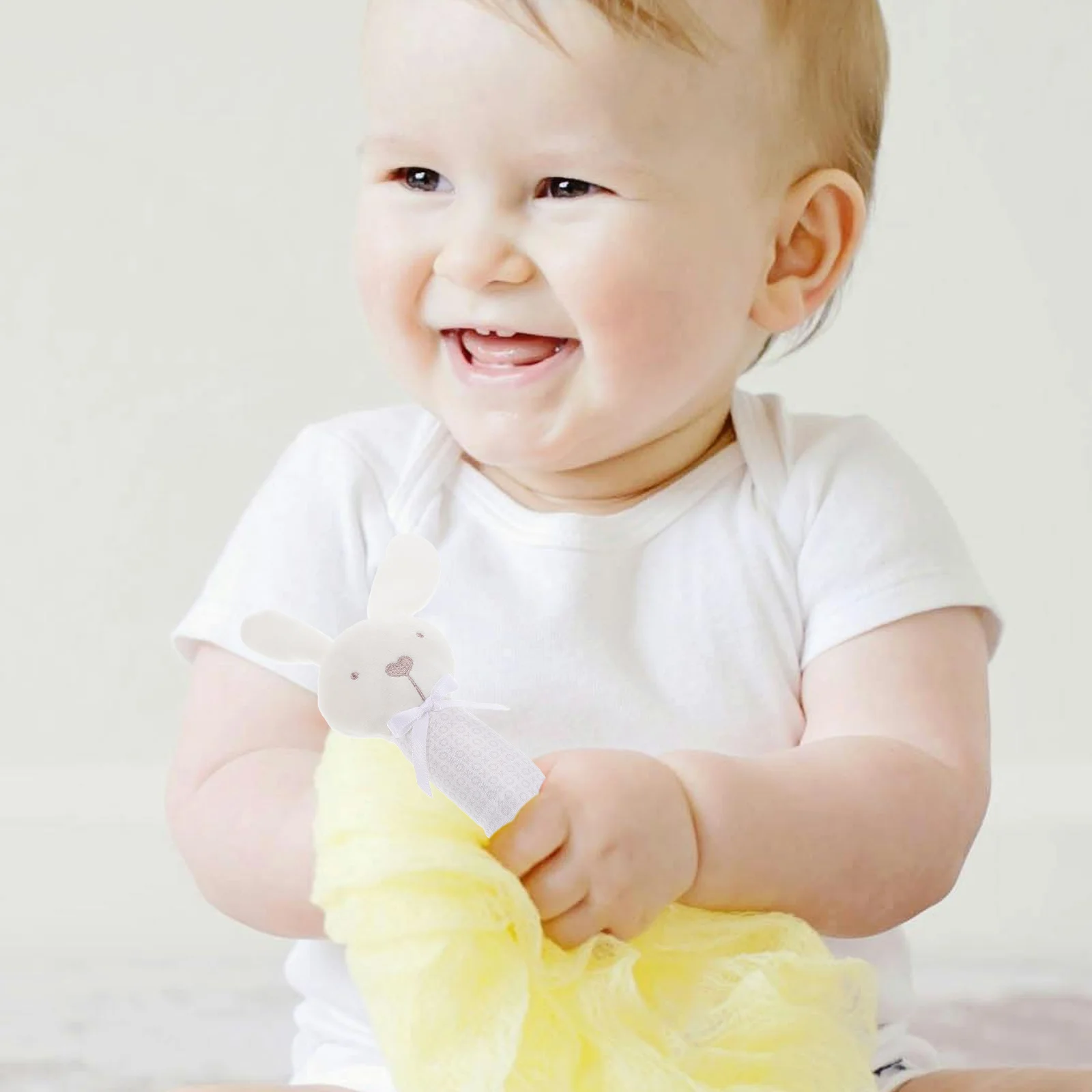 Bunny Hand voor baby's Dierenontwerp Babyspeelgoed Vroeg onderwijs Schudrammelaar Draagbare wieg Babyhandheld rammelaar