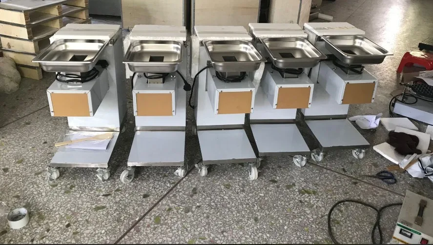 

Total 3 units QE meat cutter machines with 1 extra blades