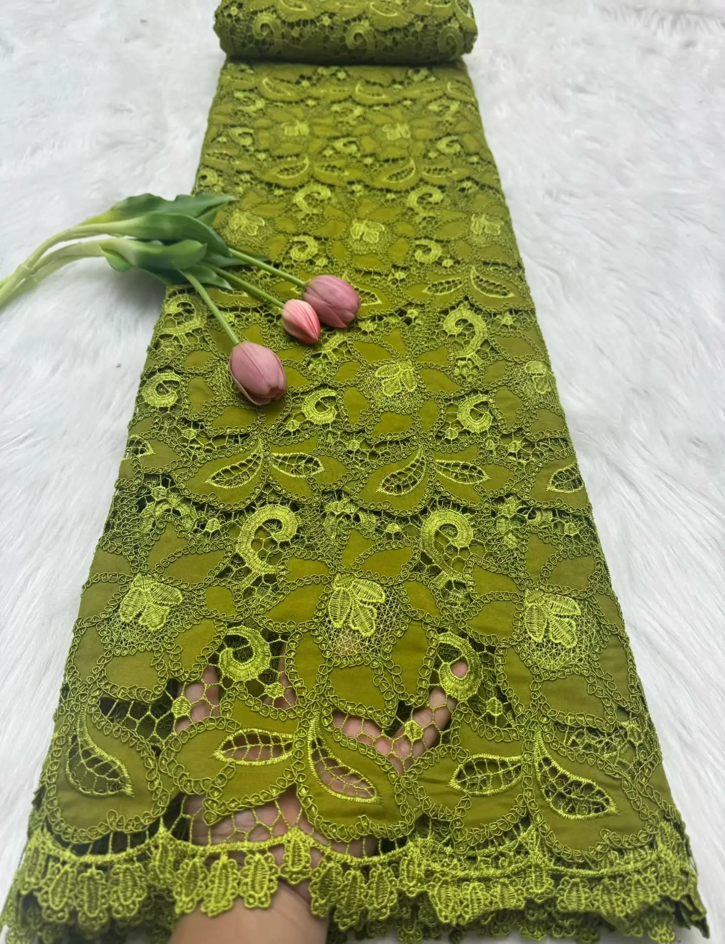 Witte kant stof 2025, hoge kwaliteit luxe Nigeriaanse Franse mesh kant stoffen, nieuwste chiffon stof voor vrouwen feestjurk Hm134-1