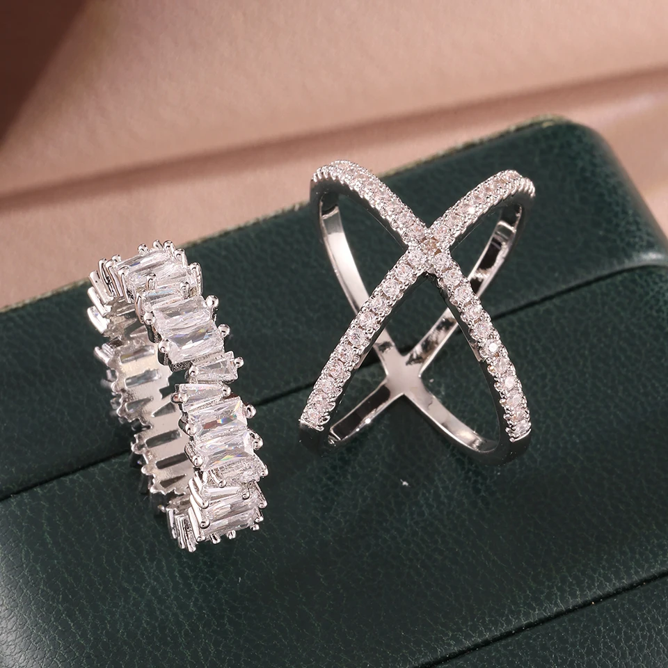 ZAKOL Marke 2 Stücke AAA Zirkonia Verlobungsring für Paar Brillante Baguette Zirkon Silber Farbe Hochzeit Band Schmuck
