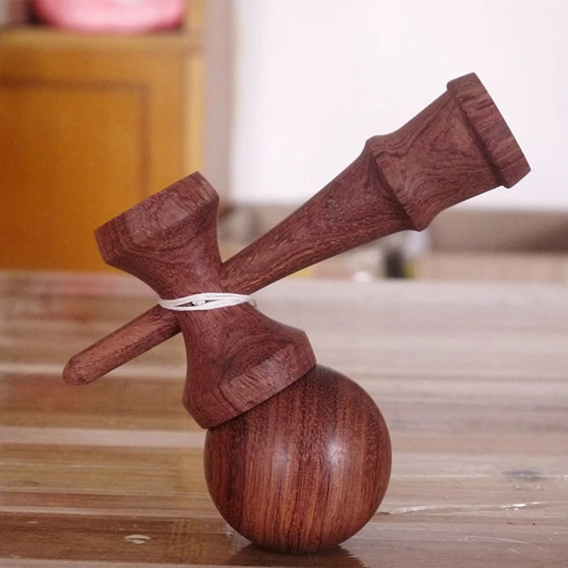 Hochwertige Kirsch holz profession elle Kendama Spielzeug ball Outdoor Kinder Erwachsene Jonglieren Spielzeug ball japanische Kendama Spielzeug