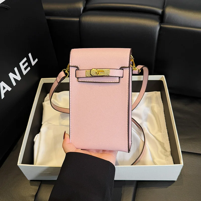 

Vintage Crossbody Bag - Vertical Phone Purse for Women, Retro European Style, Lightweight Luxury Handbag, Elegant Shoulder Bag