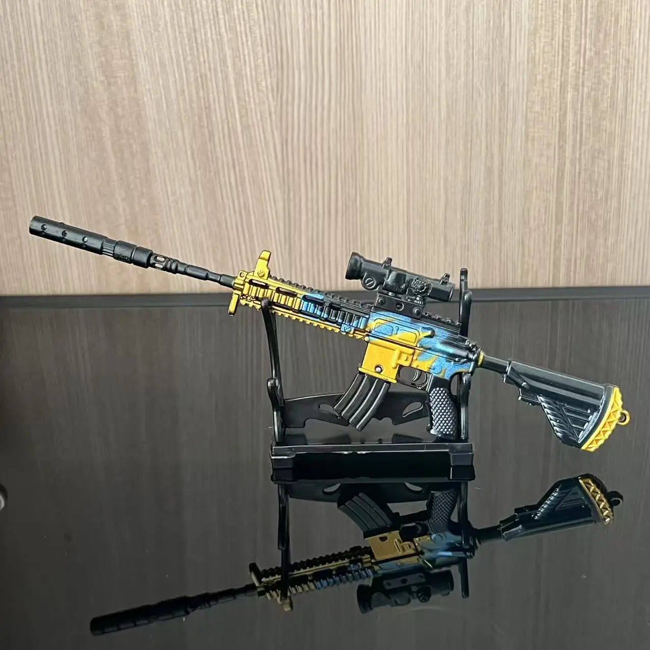 20 cm Mini Legering Geweer M416 Speelgoedpistool Model Figuren Sleutelhanger Speelgoed Decoratie Ambachten CS Volwassen Tactiek Collectie Cadeau voor Jongens