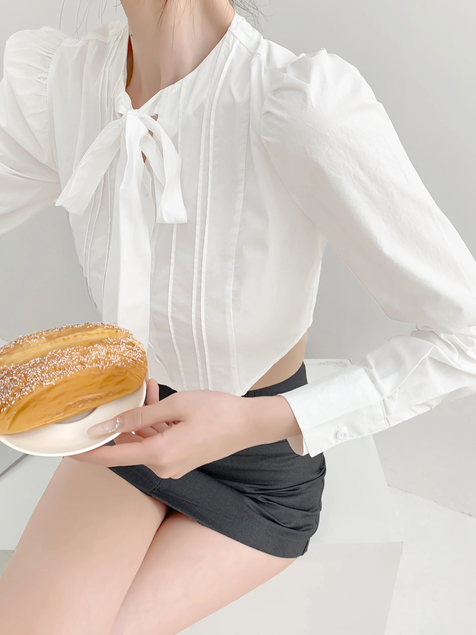 

Slim Fit Long Sve Knot irt Women's round Ne ort Top Exposing Belly Button Pure Desirable Texook Single B...