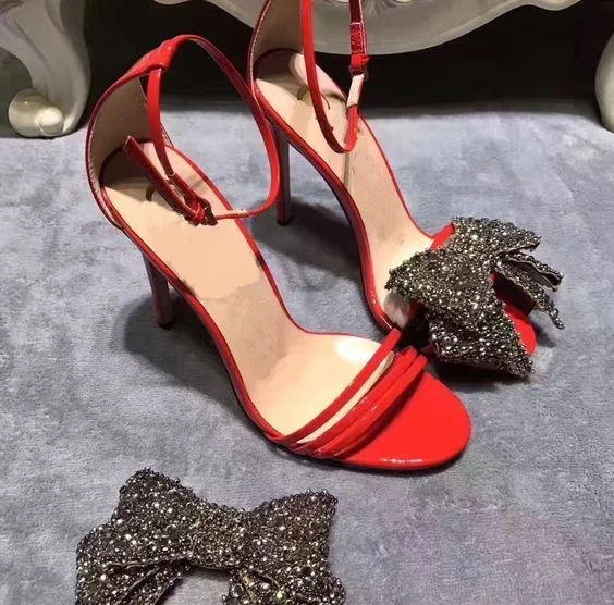 

Rhinestone Bow Sexy Thin High Heel Sandals Women Leather Red Ankle Buckle Fashion Sandals Lady Dress Crystal Shoes 2023 Summer