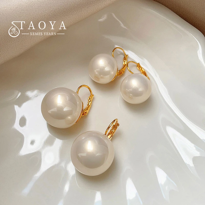 2026 Early Spring New Vintage Hepburn Style Large Pearl Earrings For Women Round Face Slimming Style French Jewelry Accessories