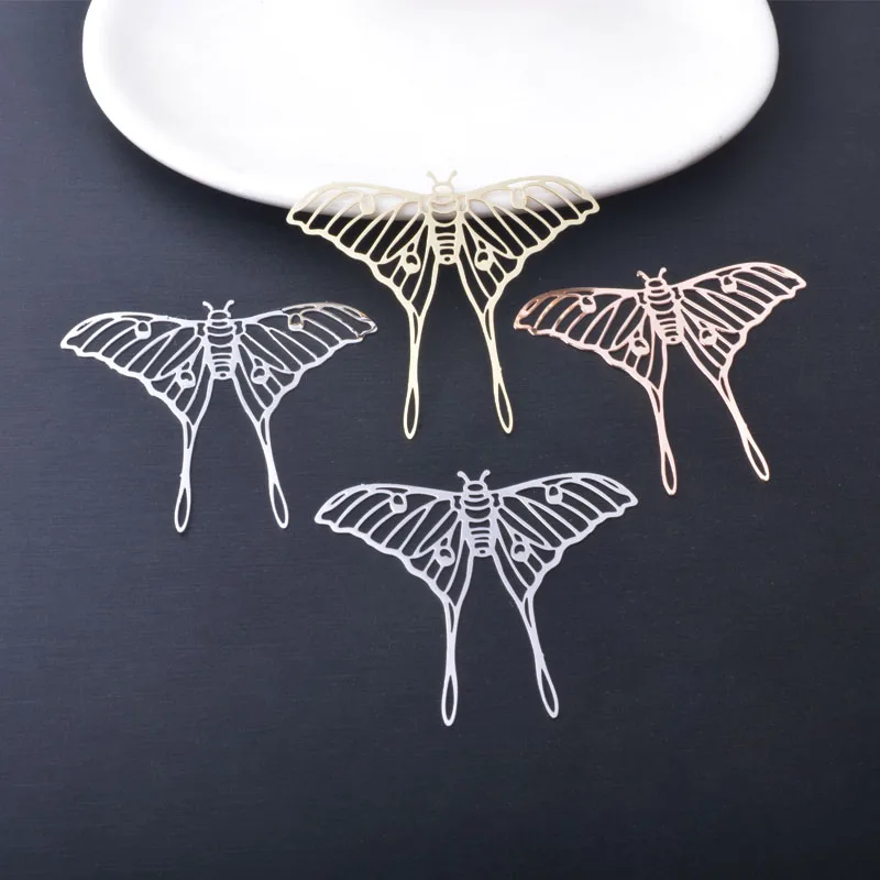 10 Stück Messing-Filigran-Anhänger mit hohlen, hellgoldenen Schmetterlingen und Schmetterlingsmotiven für Schmuck. – Detail 11