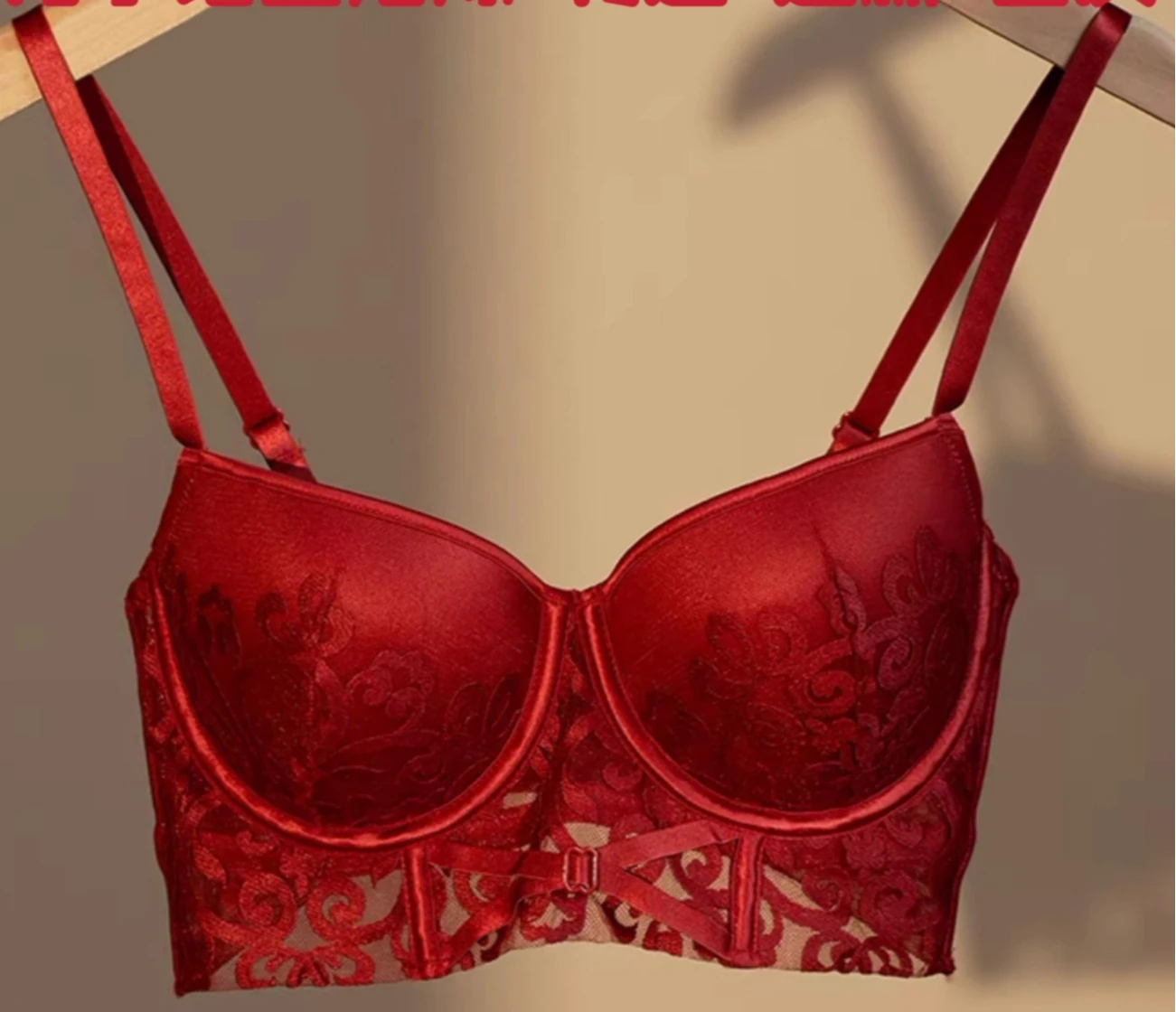 

Комплект красного нижнего белья YUQI для свадьбы невесты, бюстгальтер пуш-ап для изготовления маленькой груди выглядит больше, боковая поддержка, комплект с бюстгальтером на год зодиака дракона