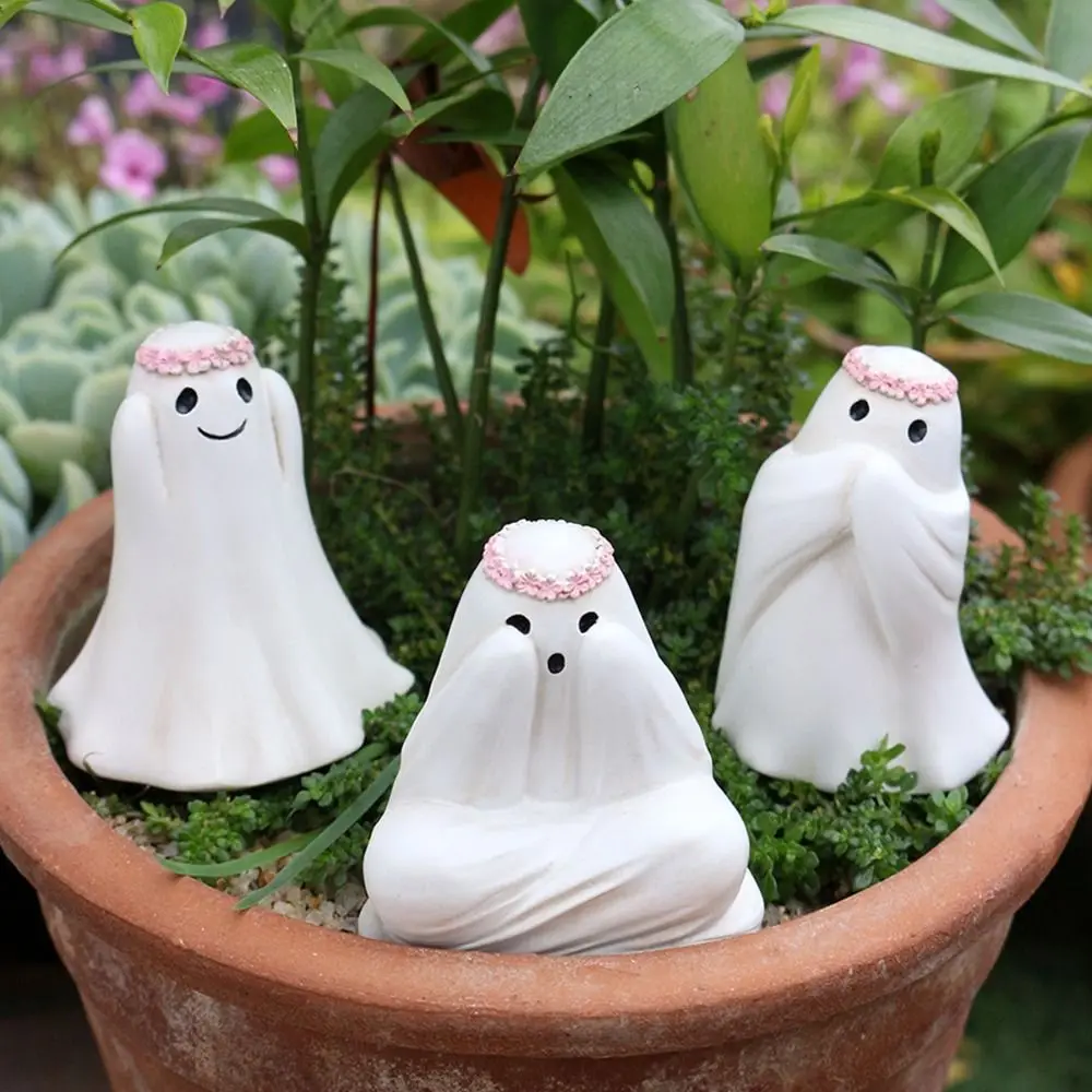 3pcs Resin Halloween Ghost Decor Set Cartoon Funny Floral Haunting Ornaments Cute Ghost Figurine