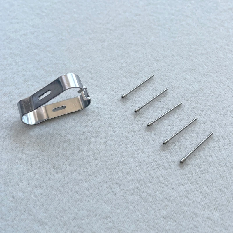 قطعتان من أقلام معدنية محمولة قابلة لإعادة التعبئة بطرف مستدير ومشبك آمن لملاحظة رائعة