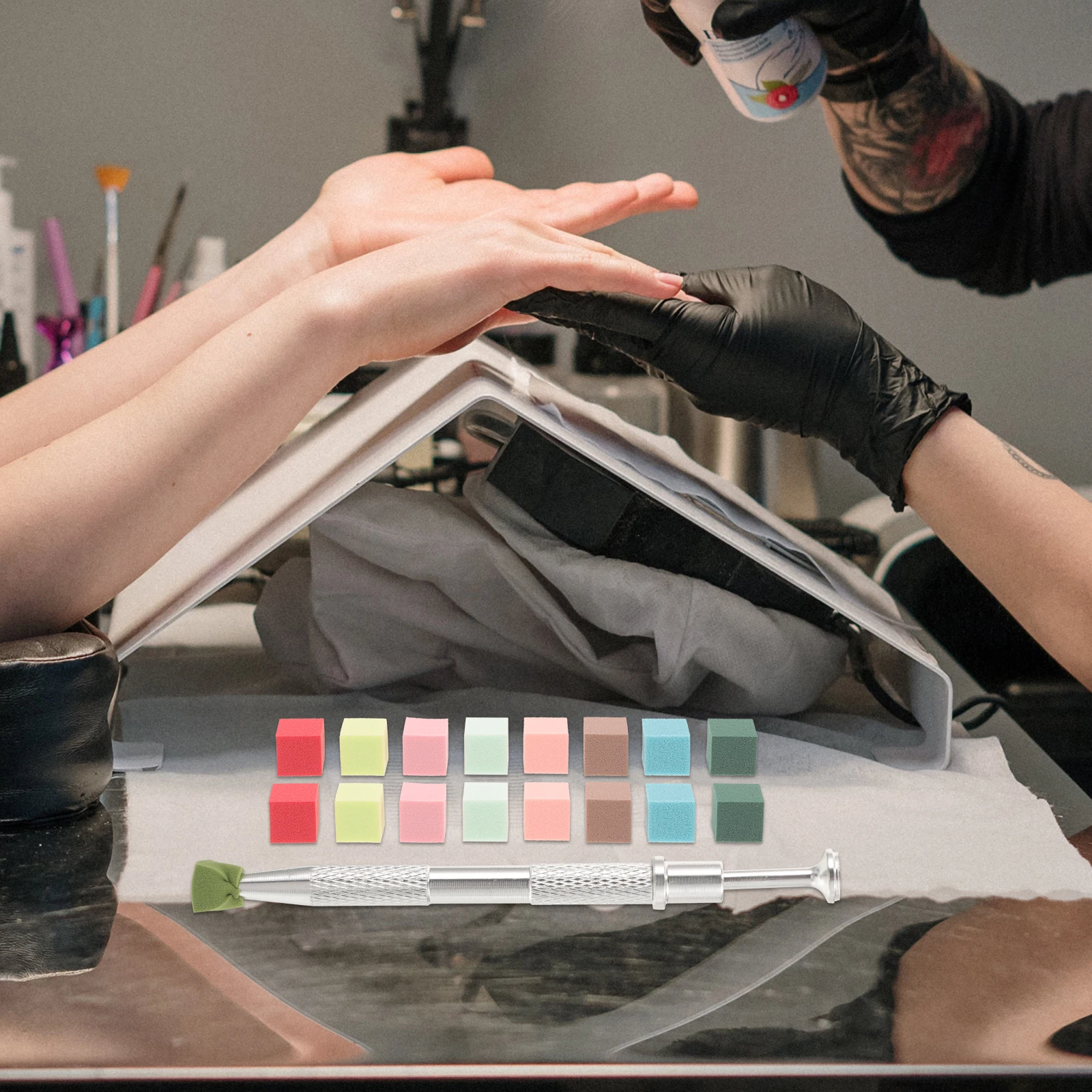 مجموعة واحدة من إسفنجات فنية للأظافر بحجم صغير لتطبيق دقيق وسادات إسفنجية نابضة بالحياة وأداة قبضة متضمنة أداة الأظافر #1