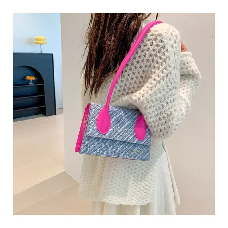 

B New Autumn Temperament Fashion Design Shoulder Bag Slung Western Style Color Matching Simple Texture Small Crossbody Bag Girl