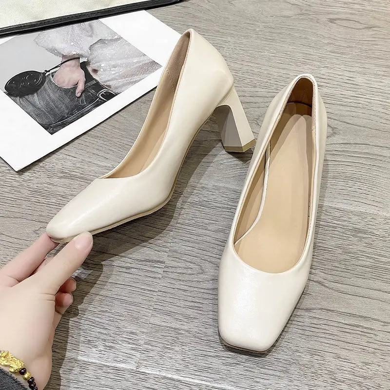 Ladies Summer Footwear on Heeled Shoes for Women 2024 Normal Leather Casual High Heels Square Black Toe Formal Pumps Beau Today