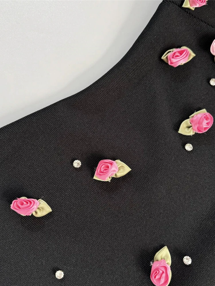 فستان مثير بحمالات رفيعة مزين بالزهور فستان نسائي أسود بدون أكمام بدون ظهر مزين بالزهور فساتين ضيقة للحفلات المسائية وحفلات الكوكتيل