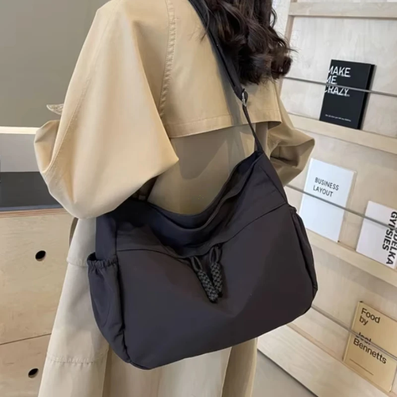 Casual Nylon Hobos Crossbody Bags Solid Zipper Women's Bags 2025 Fashion High Capacity Solid Color Single Shoulder Totes Bag image 2