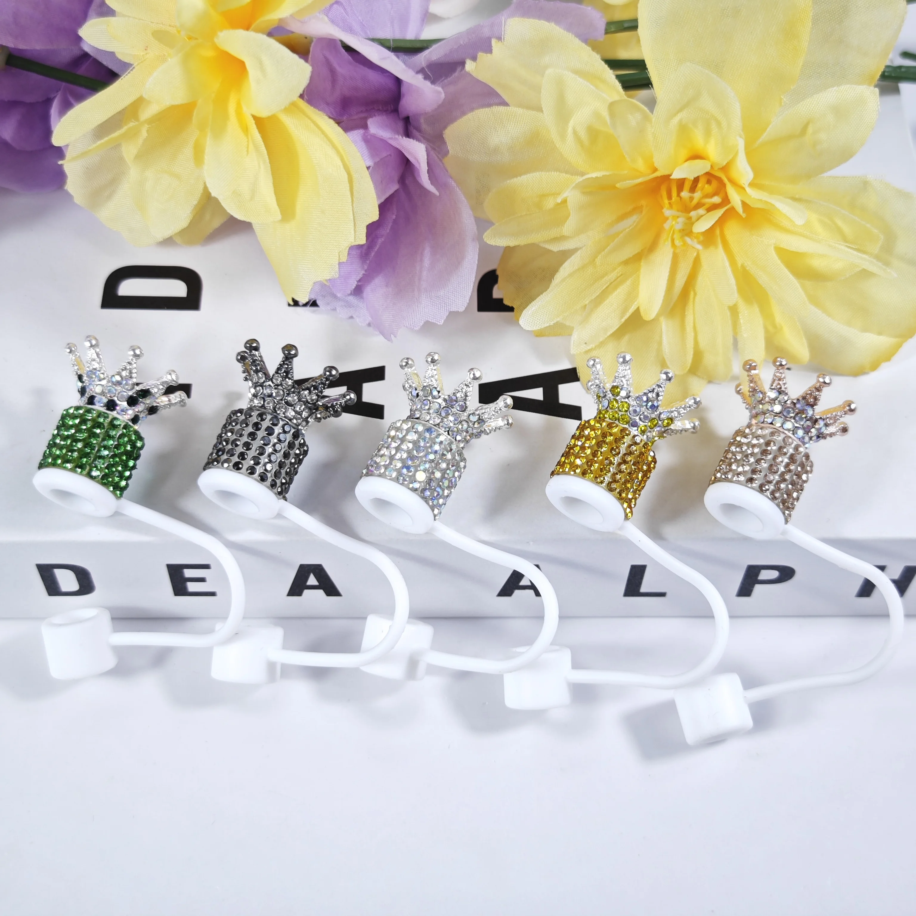 

Новая многоцветная корона, инкрустированная бриллиантами, соломенная крышка, пылезащитная заглушка, соломенная крышка, защитная крышка