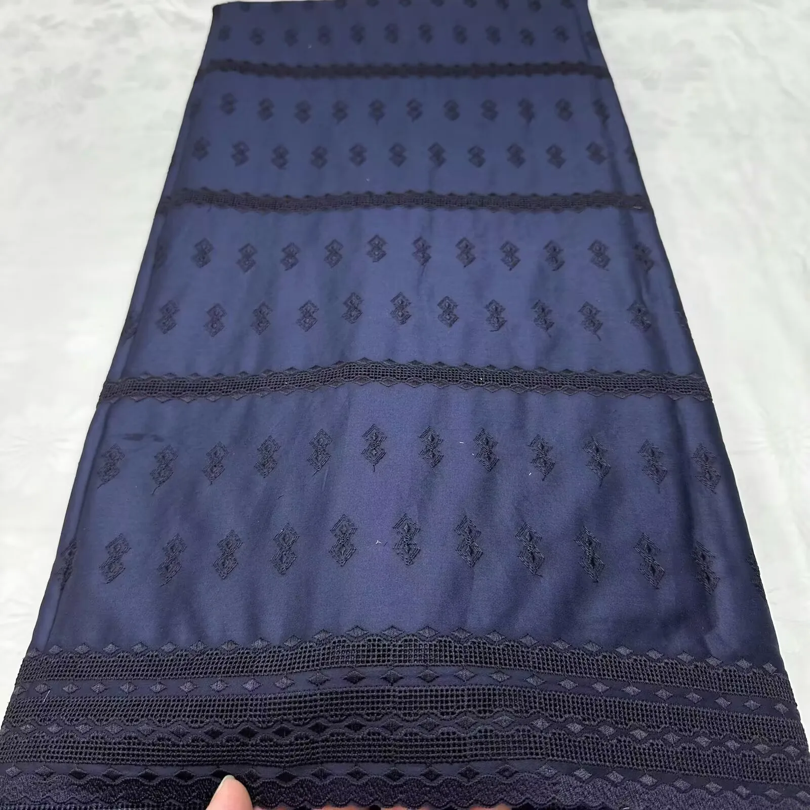 High End African Nigerian France Satin Menswear Swiss Polish Lace Fabric 2025 Hot Sale for Groom Wedding Party Sewing Dresses