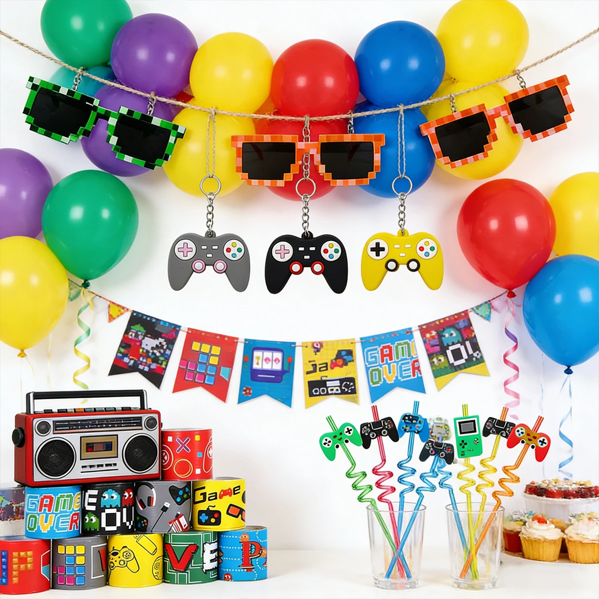 42-teiliges Videospiel-Party-Set Gamer Geburtstagsparty-Dekorationen Inklusive Gamer-Schlüsselanhänger und Schnapparmbänder für Gaming-Partys – Detail 6