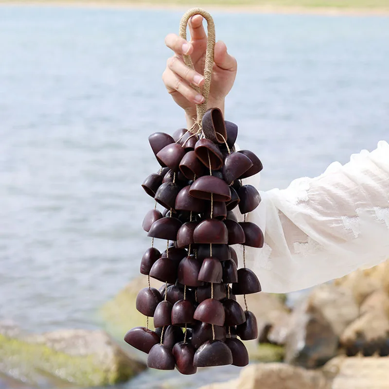 Fruit Shell Bell Hand Cranked Wind Chime Pala/Chacha/Juju/Pangi/Salin Hand Ringing Bells Household Decoration Wind Chimes