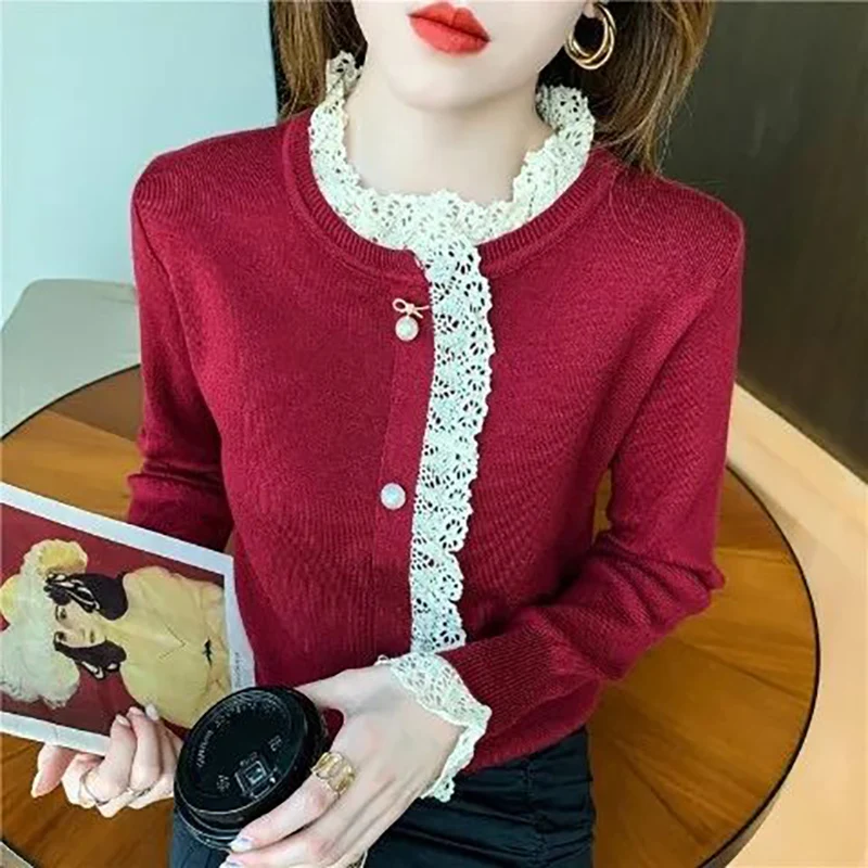 Elegant Ruffled Neck Spliced Beading Lace Sweaters Women\'s Clothing 2023 Autumn Winter Korean Pullovers Butterfly Sleeve Tops