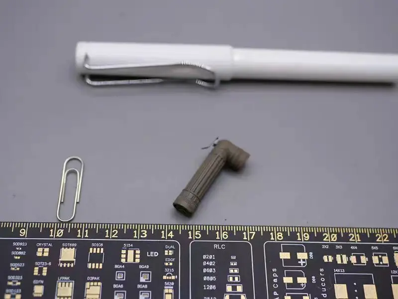 DJ-16008 1/6 Scale Flashlight Model for 12''