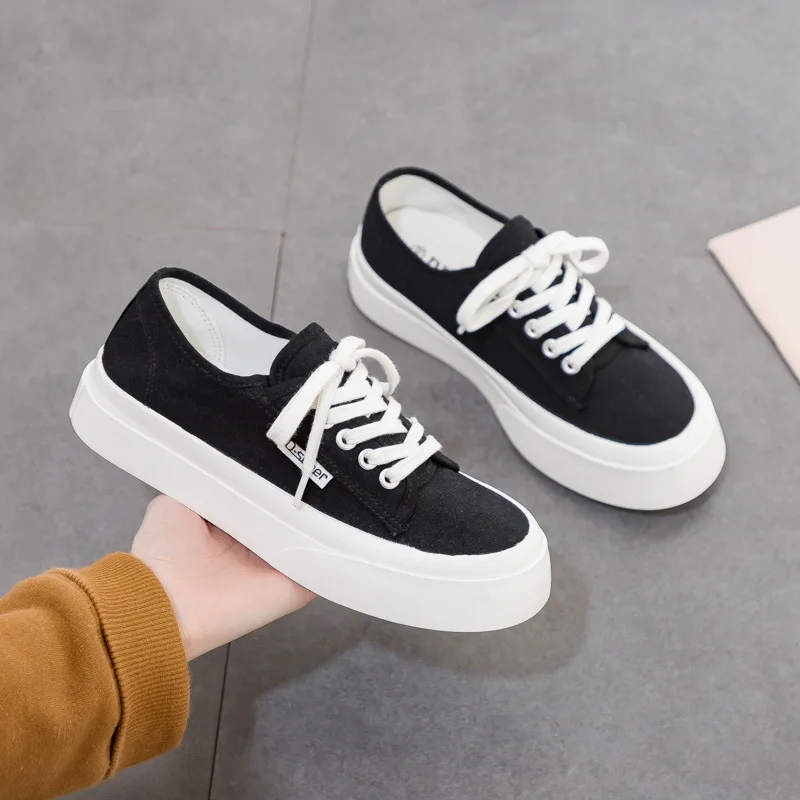 Summer Thin Large Toe Canvas Shoes for Women\'s Shoes 2023 New Spring and Autumn Cloth Shoes Square Toe Niche White Shoes