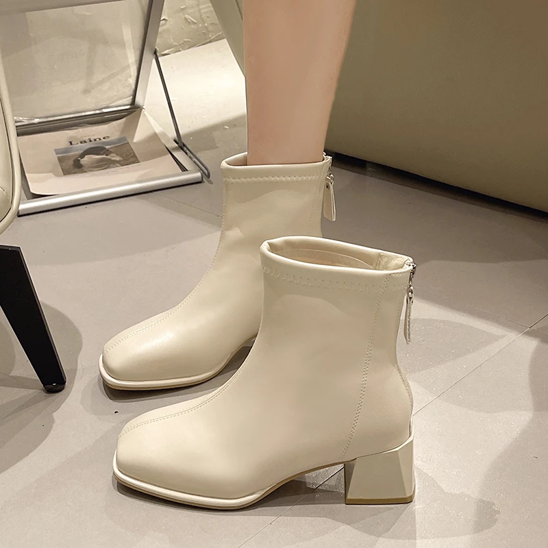 

Versatile Boots Children's 2024 New Korean Style Thick Heel Autumn/Winter Velvet French High Heel Slimming Boots