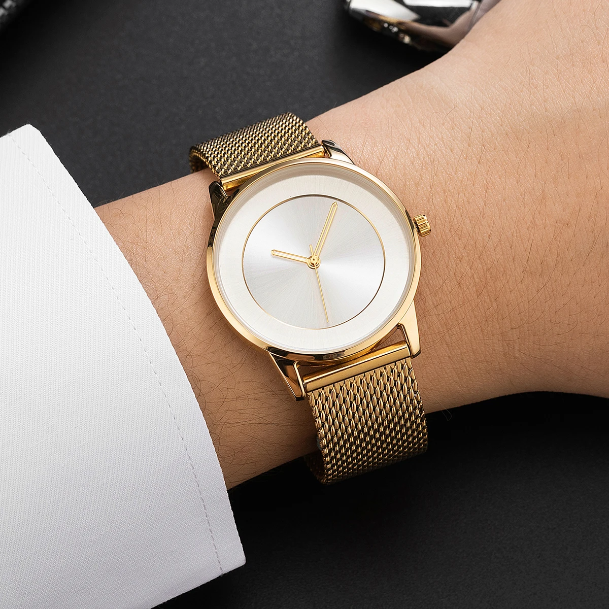 Men\'s Watch Simple Classical Style Gold Quartz Watches For Male Female Unisex Minimalism Stainless Steel Wristwatches  New In