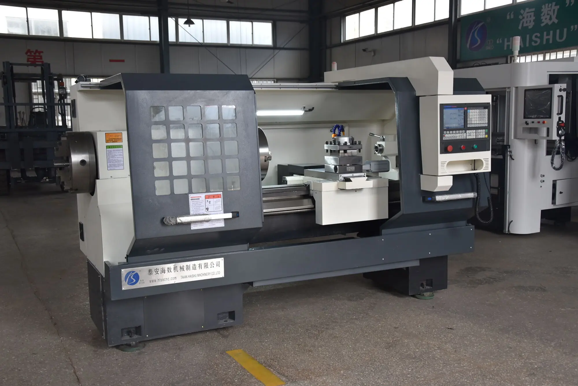 Big Bore Horizontal Turret CNC Turning Lathe Hine CDK6150 6160