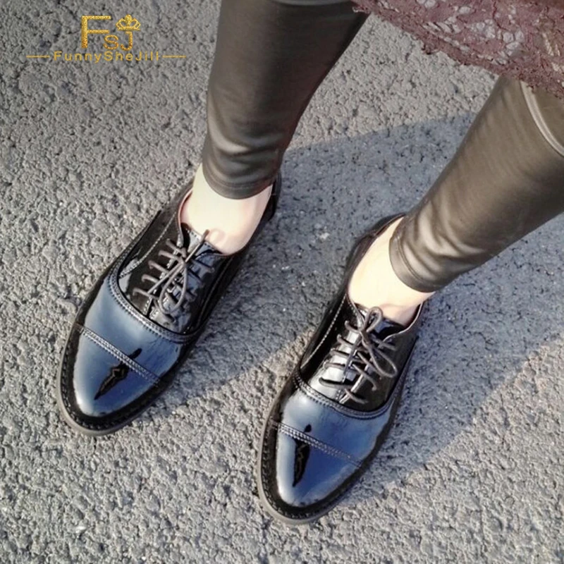 

Black Patent Leather Lace-Up Low Heels Women'S Large Size 15 16