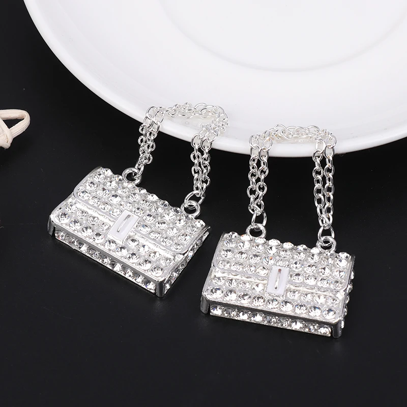 Bolso de mano con cadena de Metal, bolso de muñeca, bolso de compras en miniatura para ropa, casa de muñecas, juguete para niños en miniatura