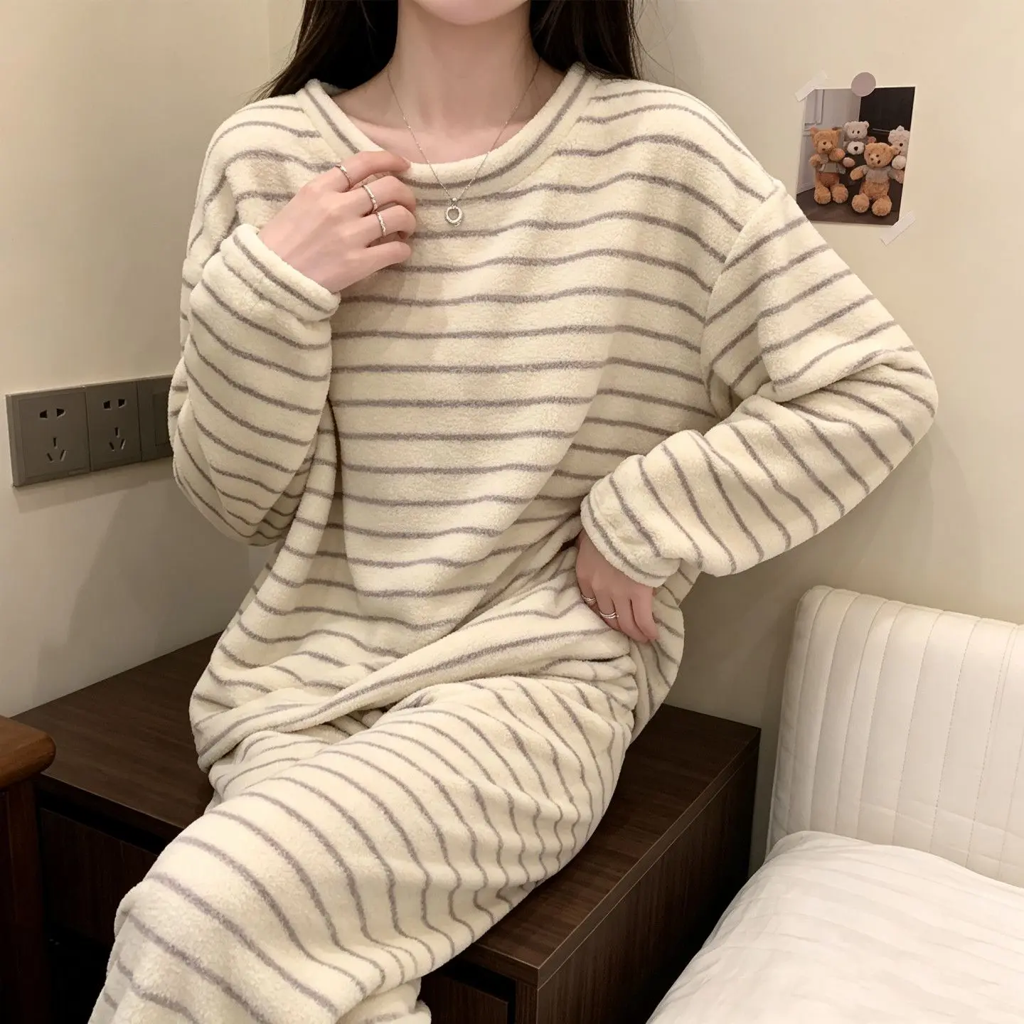 Women's Heat Pajamas Sets Winter Pijama Long Sleeve Pants Sleepwear Casual Warm Nightwear Ladies Pyjamas Home Clothes 2 Piece