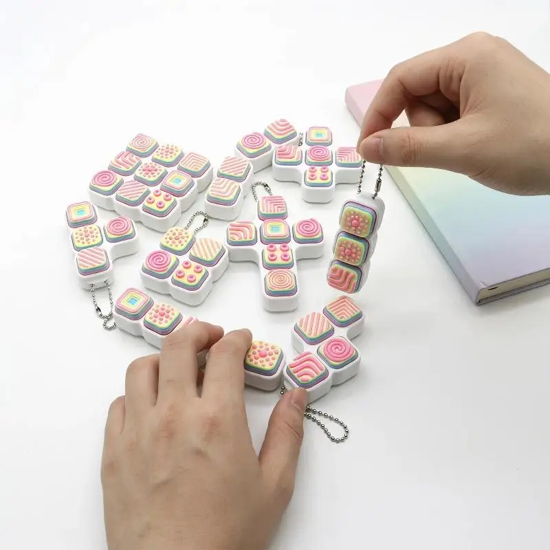 Niedlicher 9-Tasten-Schlüsselanhänger, tragbare Drucktasten-Fidget-Tastatur, Entspannungs-Clicker-Schlüsselanhänger zur Zeitvertreibung – Detail 10