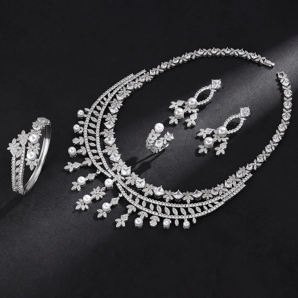 Charm Women 4Pcs Jewelry Set Copper Zircon Pearl Tassel Clavicle Choker Necklace Earrings Bracelet Ring Luxury Christmas Gifts